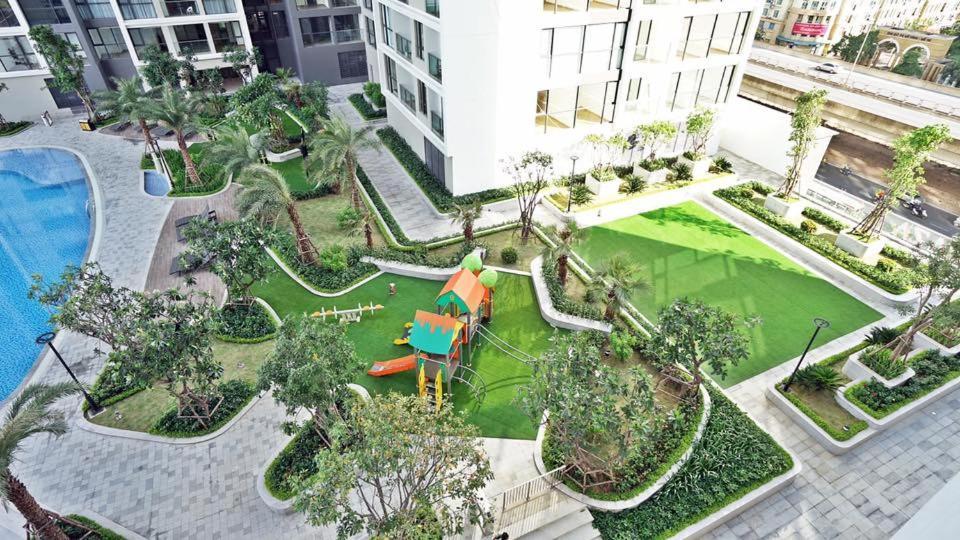 BOM HOMES- VINHOMES SKYLAKE- SERVICE APARTMENt Hanoi Exterior foto